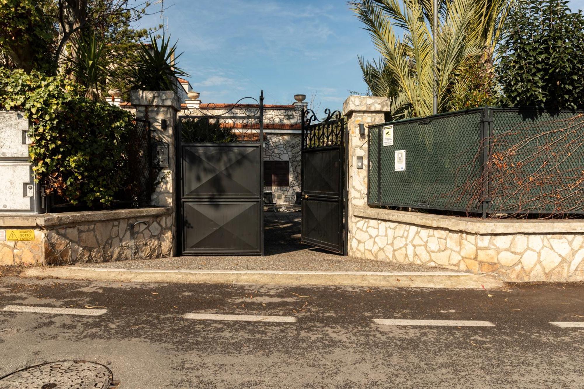 Villa Dimora San Bartolomeo Bari Exterior foto